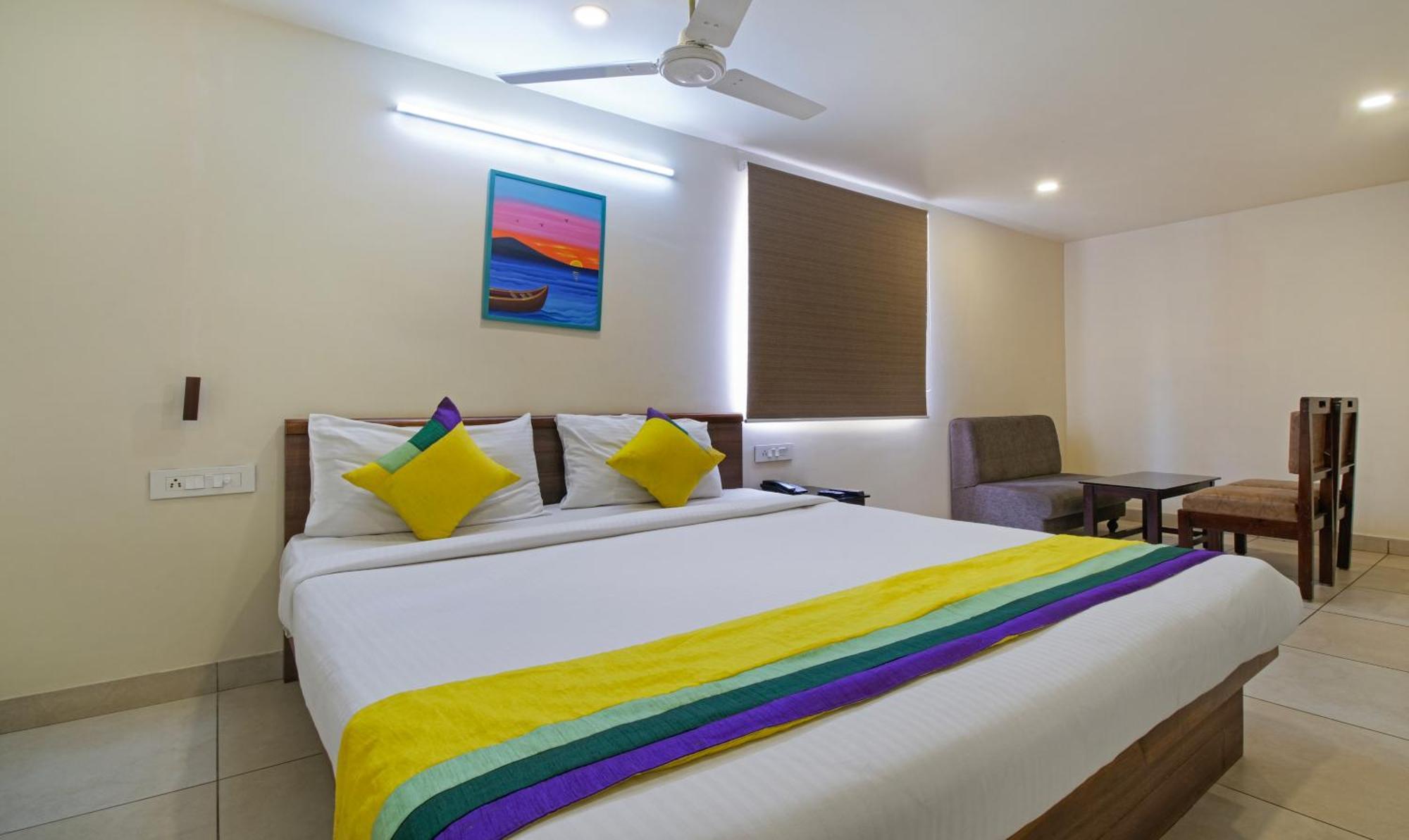 Itsy Hotels N Square Vijayawāda Extérieur photo